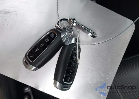 2022 Hyundai Elantra Limited z USA, uszkodzony, nr VIN KMHLP4AGXNU348282